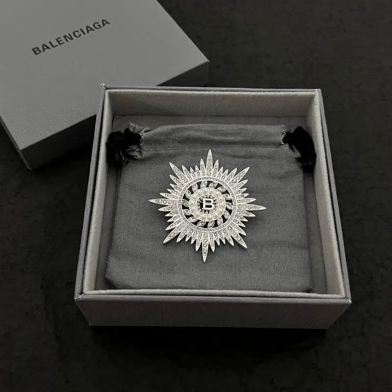 Balenciaga Brooch 05lyr03
